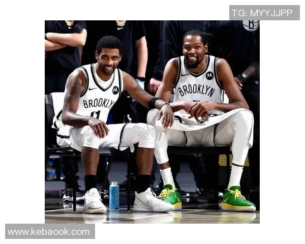 篮网队与76人激战正酣谁能在东部赛季争夺战中胜出